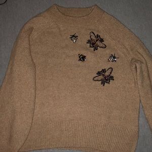 H&M sweater with details (size XS)